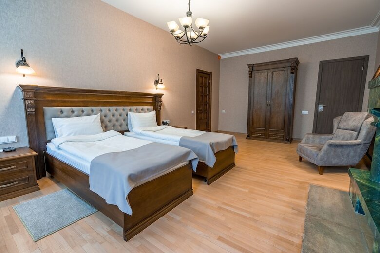 Hotel Imperial House