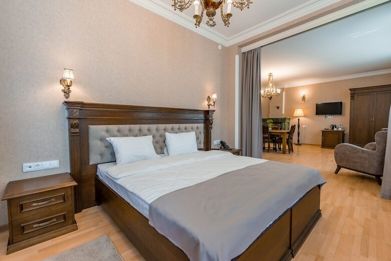Hotel Imperial House