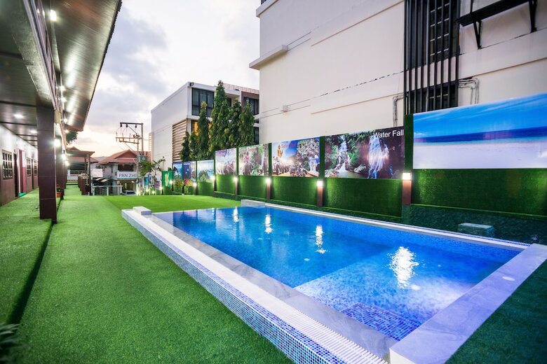 Oyo 927 Samui Platinum Hotel
