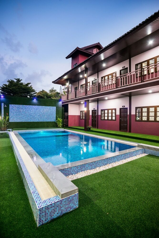 Oyo 927 Samui Platinum Hotel