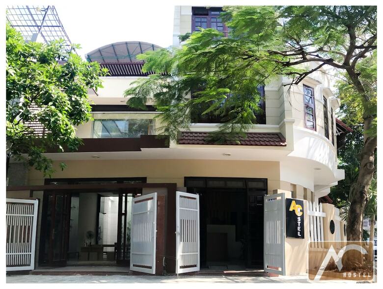 Hostal AC Hostel