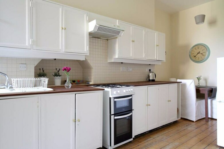 1 Bedroom Apartment In Bruntsfield