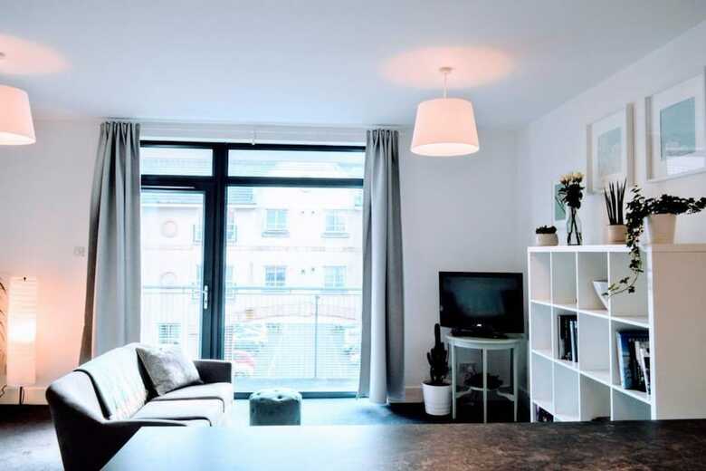2 Bedroom Apartment In City Centre