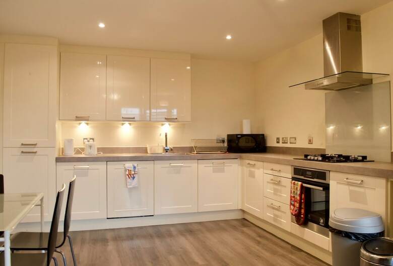 Apartamentos 2 Bedroom Flat In Inverleith