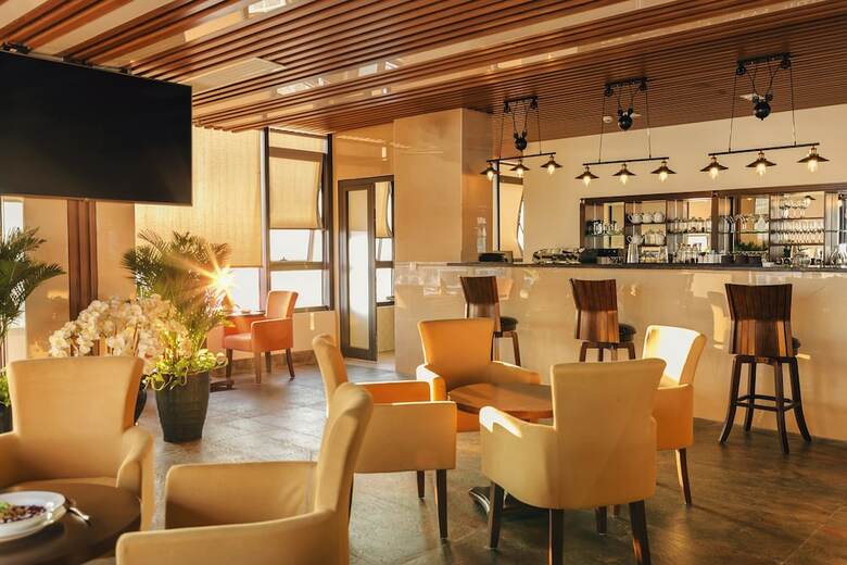 Balcona Hotel Da Nang