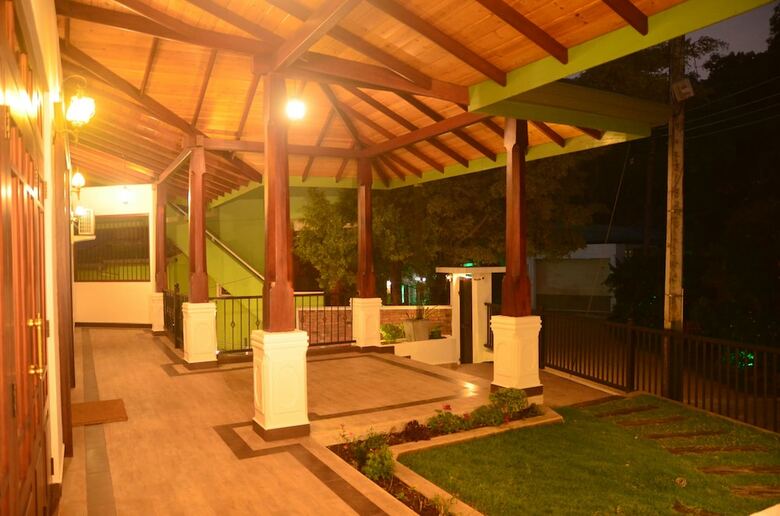 Hotel The Grand Hanthana