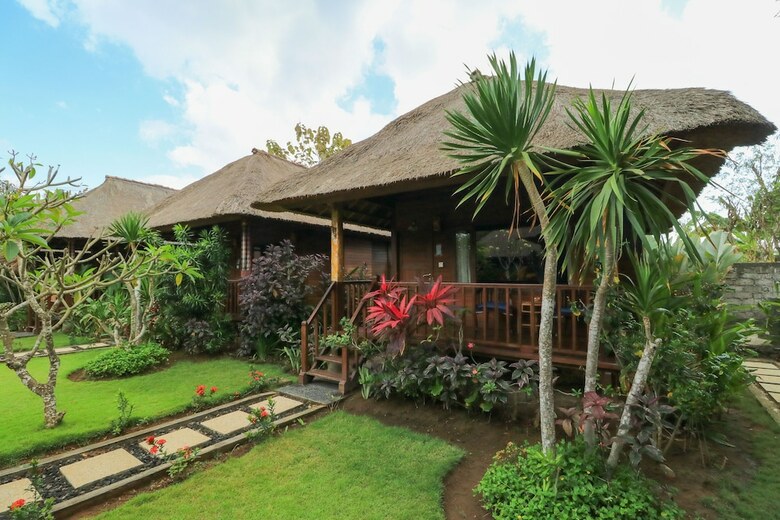 Bed & Breakfast Koji Garden Huts