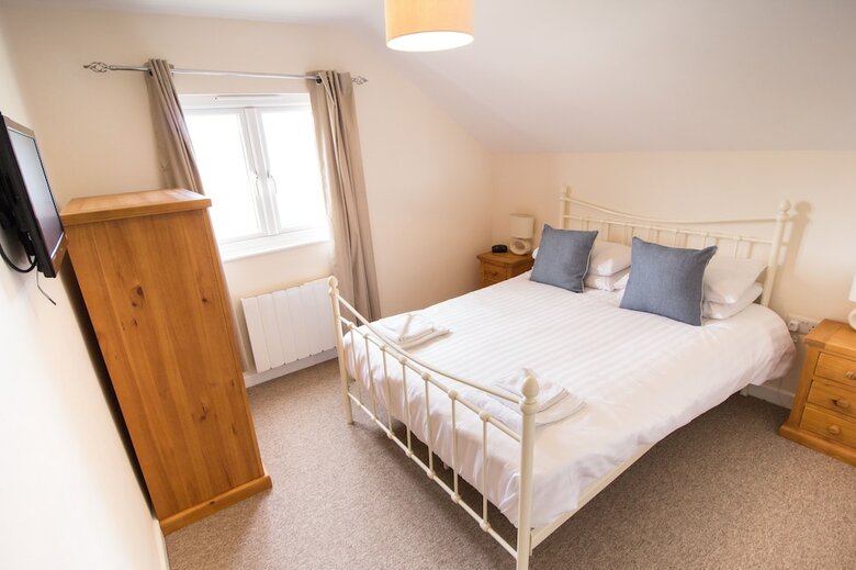 Seaview Holidays