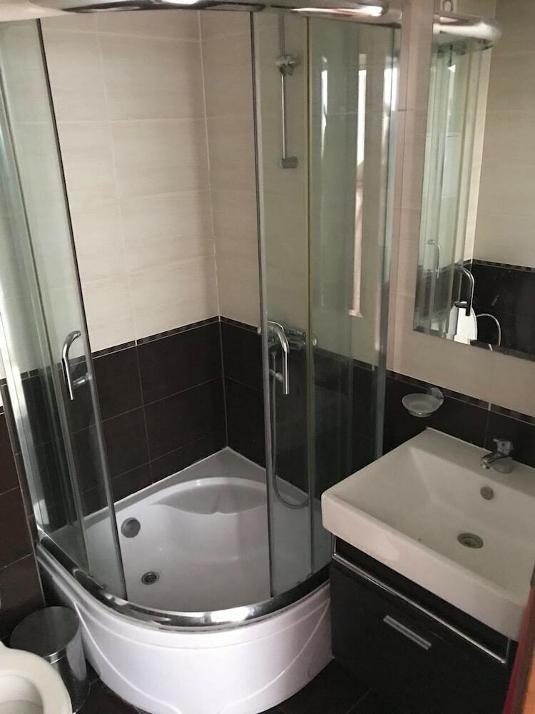 Lazur 5 Apartments