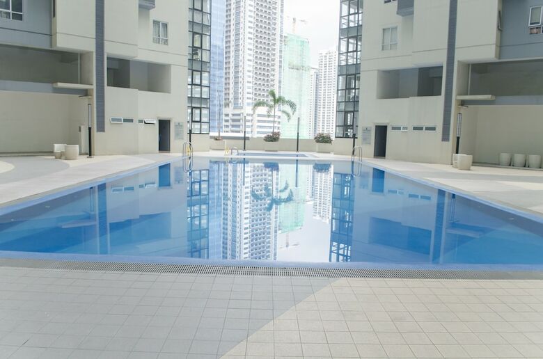 Indigo Bgc @ Fort Victoria
