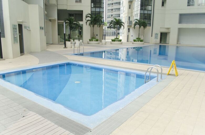 Indigo Bgc @ Fort Victoria