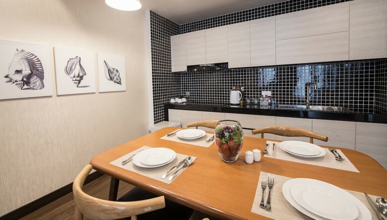 Haian Beach Hotel & Spa