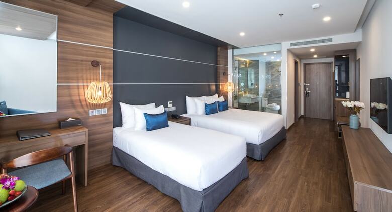 Haian Beach Hotel & Spa
