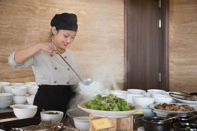 Haian Beach Hotel & Spa