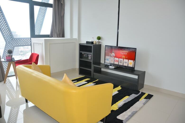 Hotel The Bridge Club