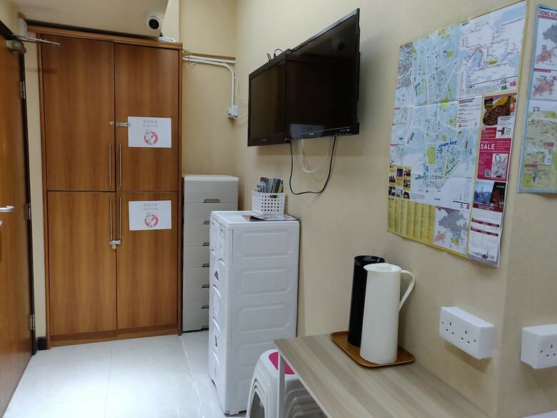 Hostal Smart Hotel - Hostel