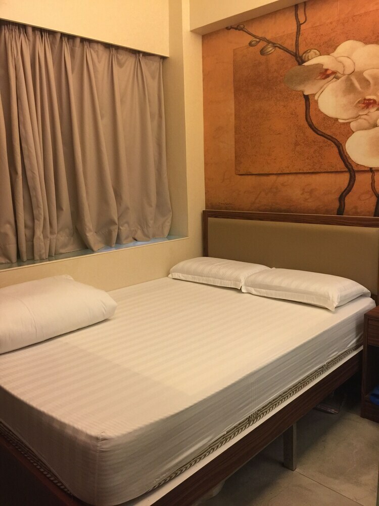 Hostal Smart Hotel - Hostel