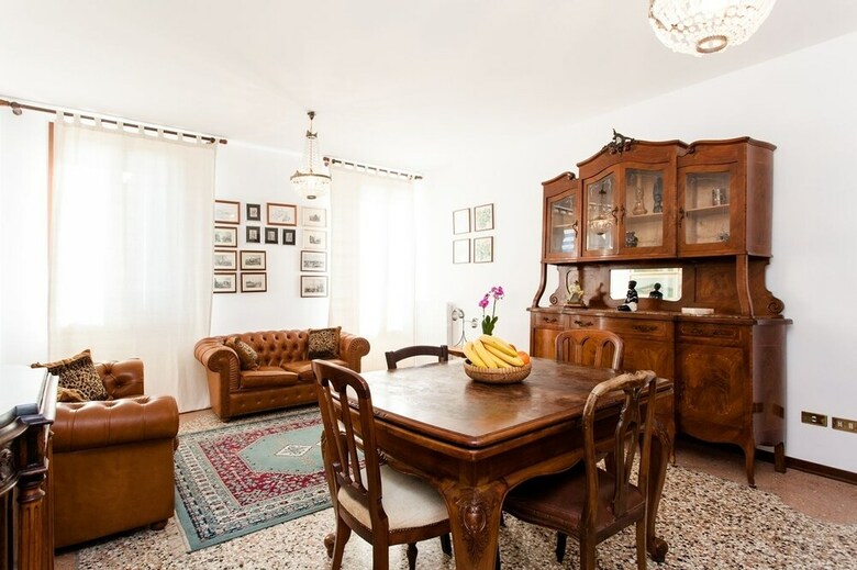Prince Apartments