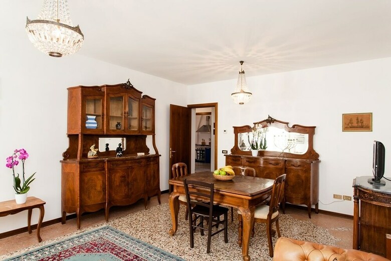 Prince Apartments