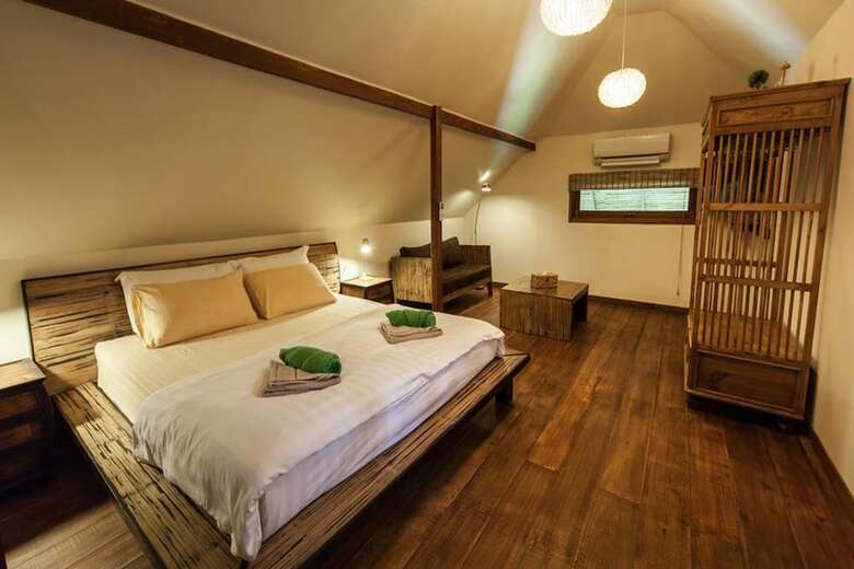 Baan Maprao Villa 10 Bedrooms