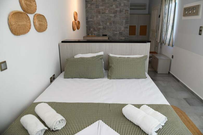 Dryades Family Hotel
