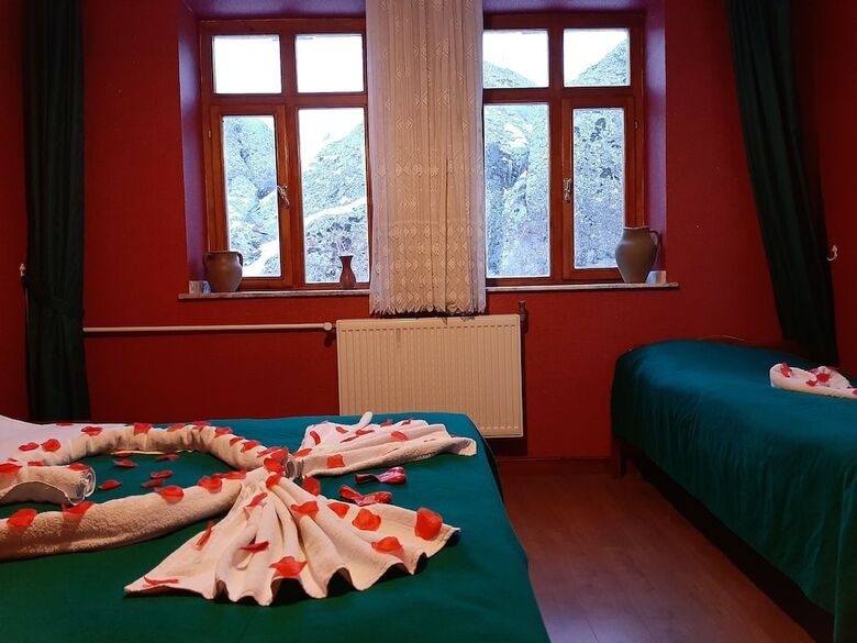 Kapadokya Stonelake Hotel