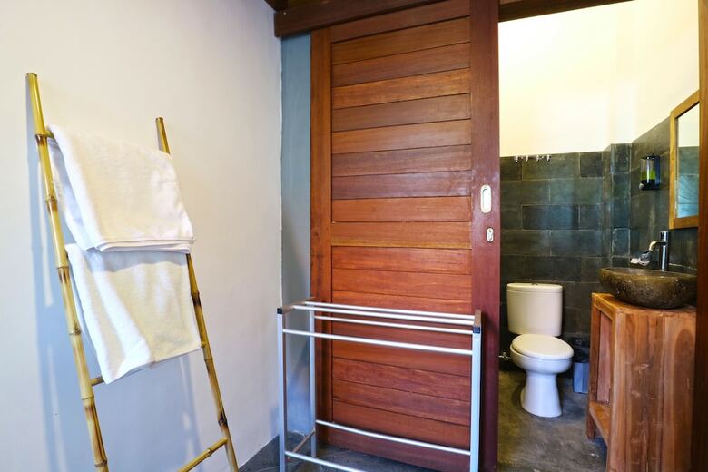 Hostal Draper Startup House For Entrepreneurs