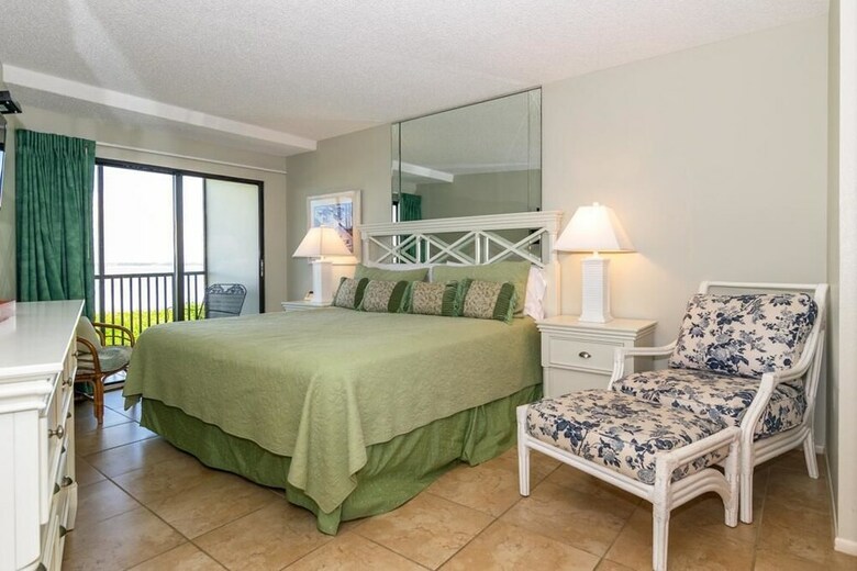 Coquina Moorings 106