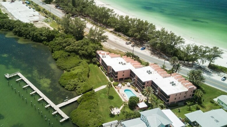 Coquina Moorings 106