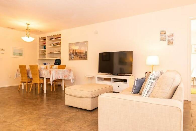Bman Beach Cottage