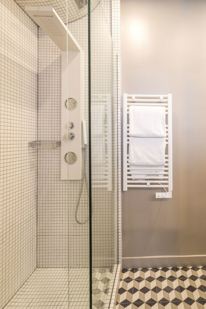Apartamento Marais Studio 2p - AC - Wifi