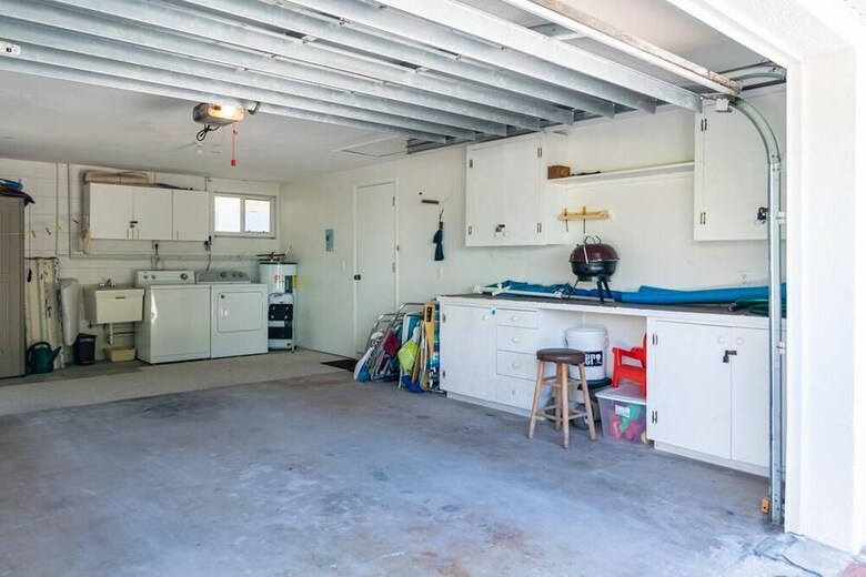 Jukes Beach House