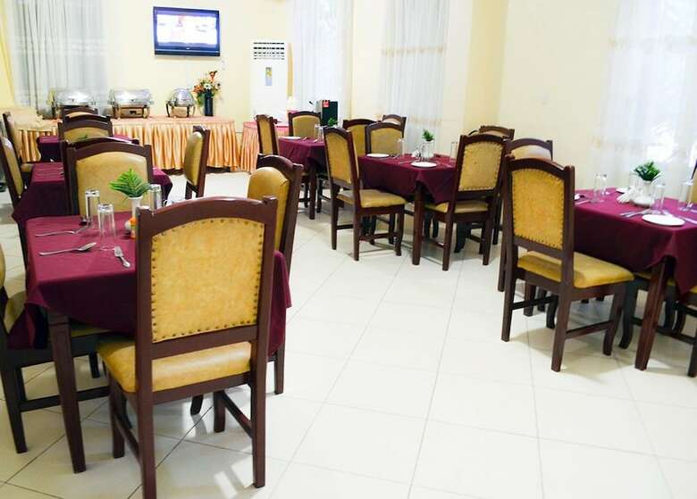 The Grand Villa Hotel
