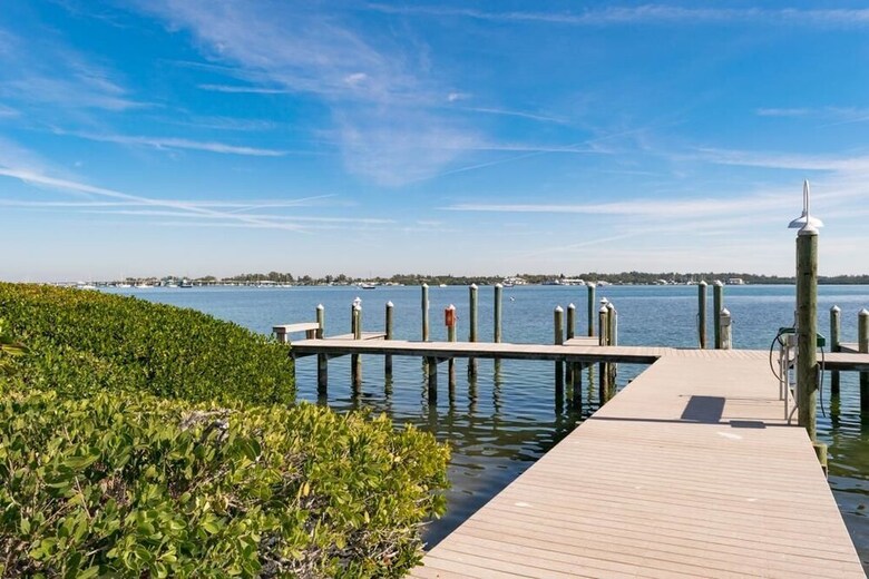 Coquina Moorings 206