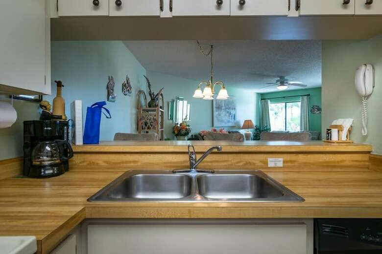 Bridgeport Condo 211