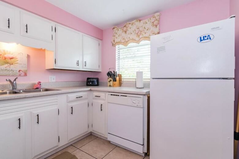 Blue Dolphin Inn - Flamingo Unit