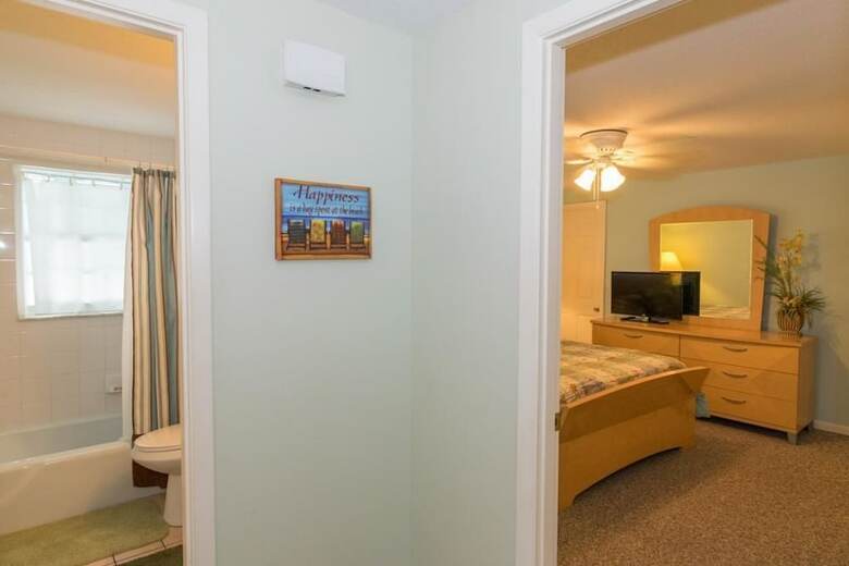 Blue Dolphin Inn - Flamingo Unit