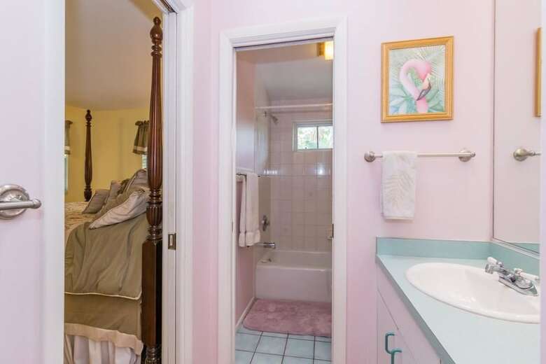 Blue Dolphin Inn - Flamingo Unit