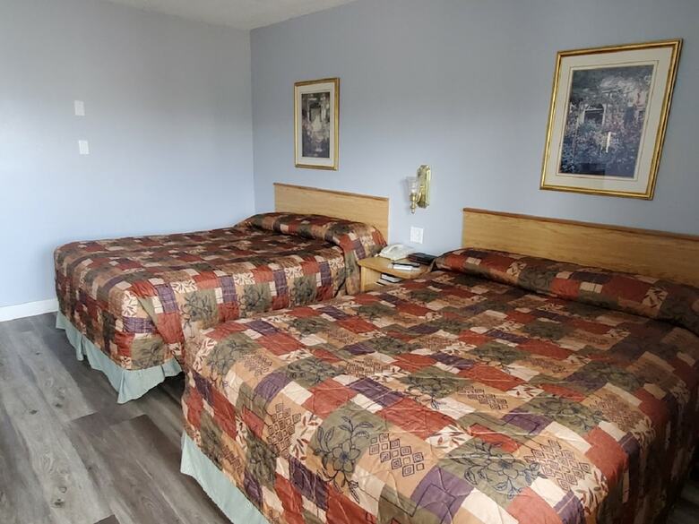 Motel Holiday Lodge