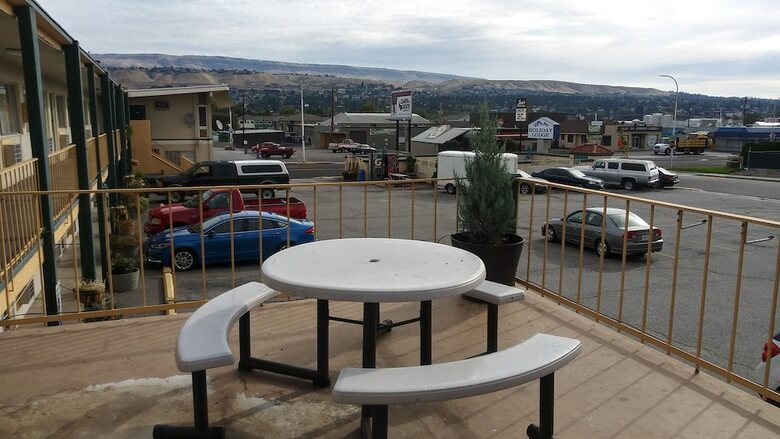 Motel Holiday Lodge