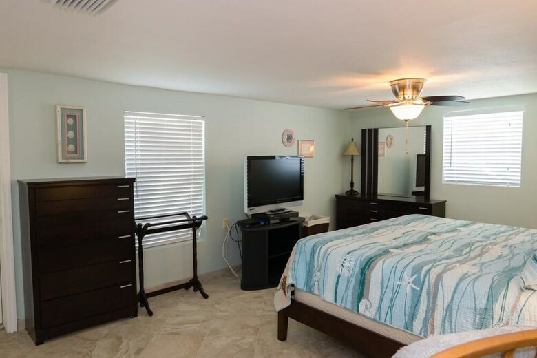 Alamanda Villas Island Daze