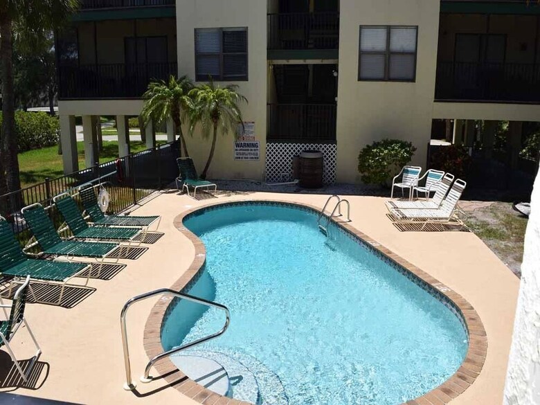 Beachview Condo 6