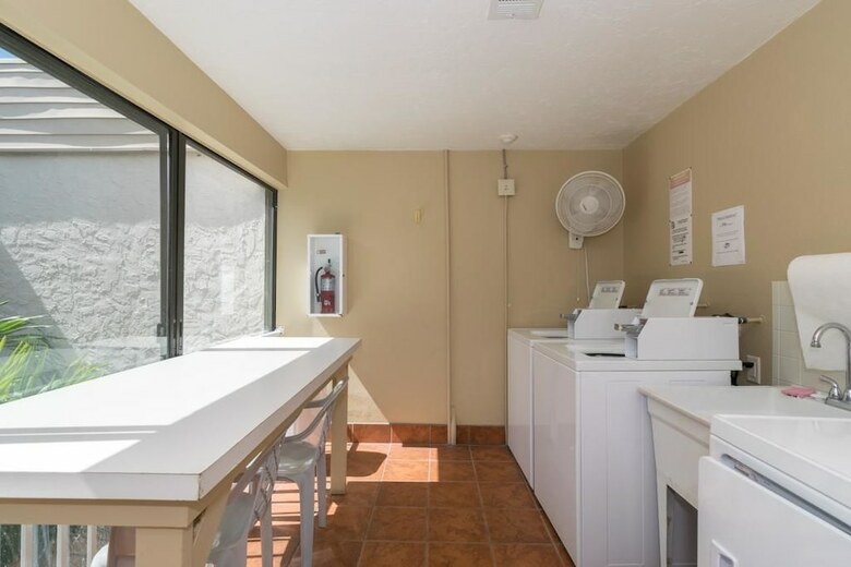 Sunbow Bay 308