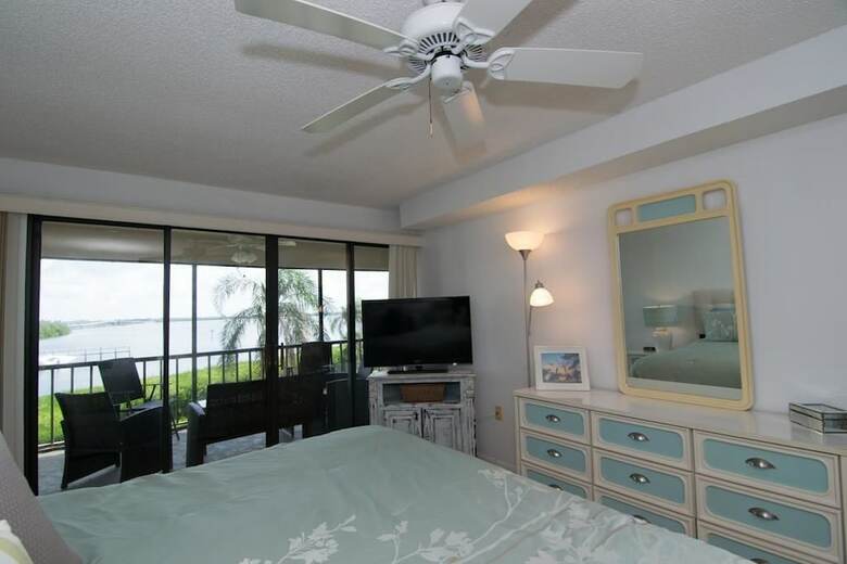 Sunbow Bay 308