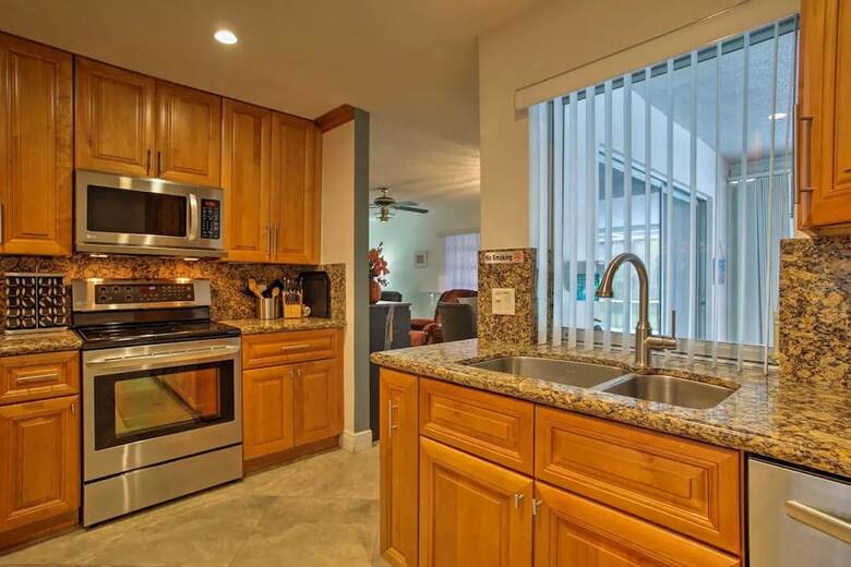 15 Mins To The Beach-coconut Creek