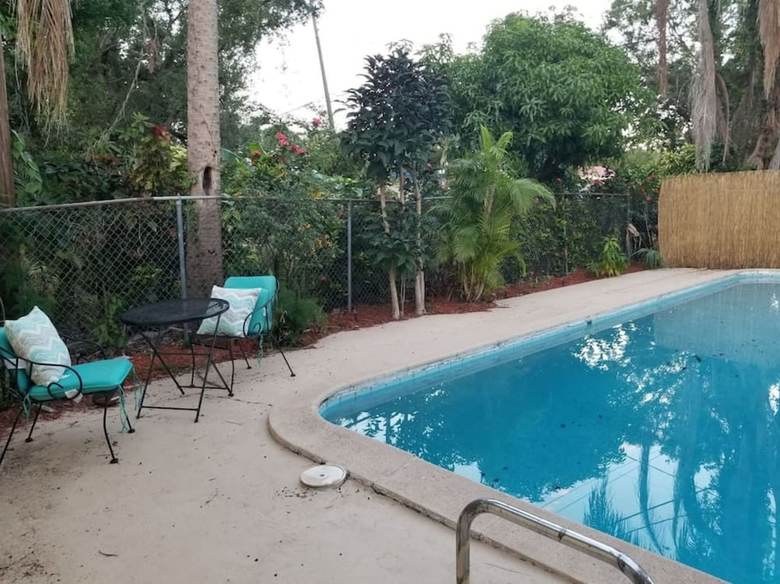 Beach Only 4 Miles Away 2br-1bth W Pool