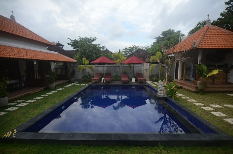 Hotel Tegal Sari Homestay