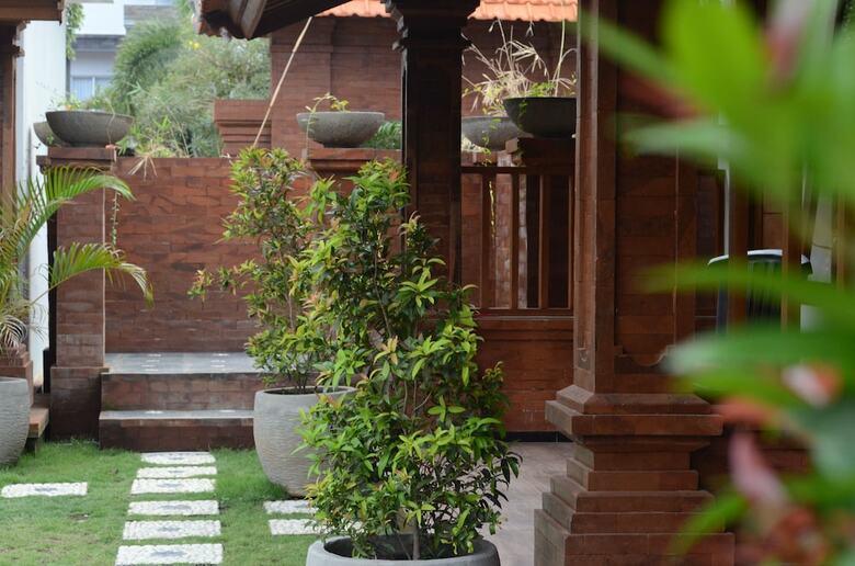 Hotel Tegal Sari Homestay