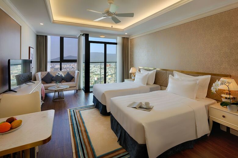 Hotel Vinpearl Condotel Riverfront Danang