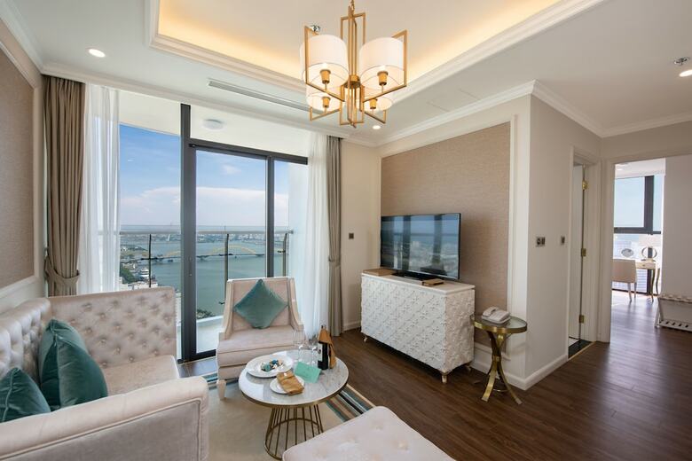 Hotel Vinpearl Condotel Riverfront Danang
